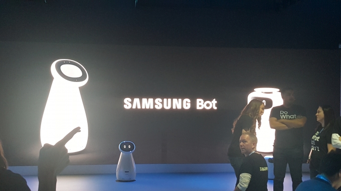'CES 2019'에 처음 선보인 삼성전자의 삼성봇(Samsung Bot).