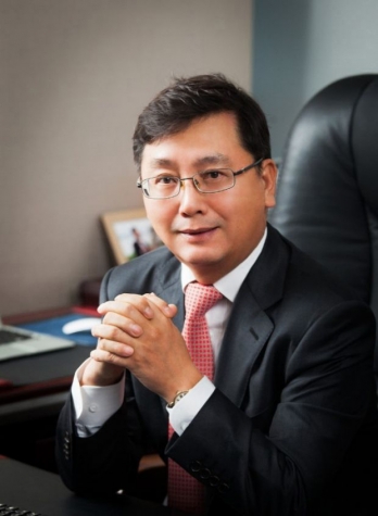 이홍구 인프라웨어 대표가 제17대 한국소프트웨어산업협회장으로 추대됐다. [사진=인프라웨어]