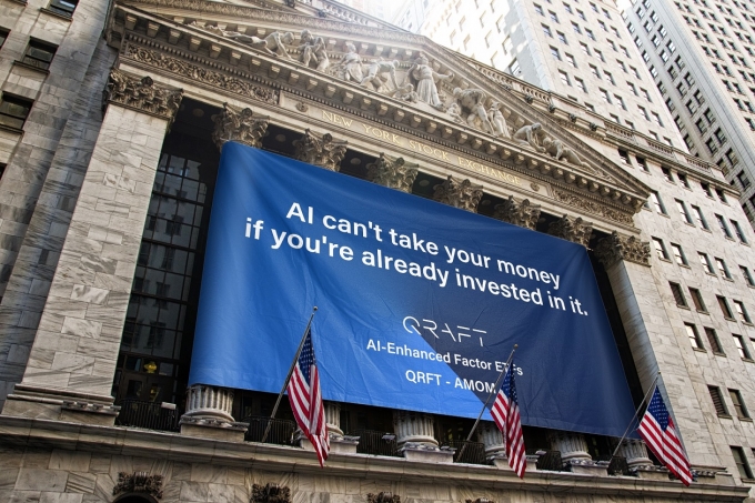 크래프트의 AI ETF의 뉴욕증권거래소 상장 플래카드 [사진=크래프트]
