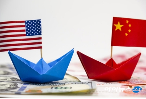 미국과 중국간 관세전쟁으로 기업들의 탈중국 조짐이 보이고 있다