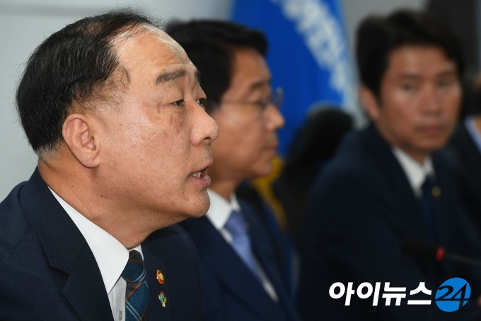 홍남기 경제부총리 겸 기획재정부 장관.
