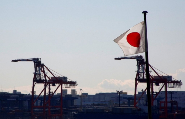 지난달 일본 수출이 전년 동기 대비 6.7%나 폭락했다. 이는 경제학자들이 예상했던 것보다 훨씬 큰 낙폭이다. [저팬 포워드]