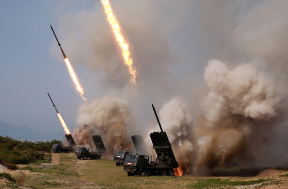 국회 국방위원회가 북한의 미사일 발사를 규탄하는 내용의 결의안을 채택했다. [뉴시스]