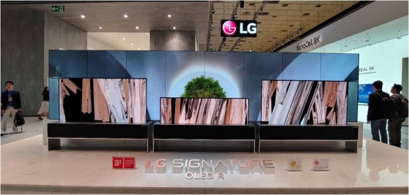 IFA 2019, LG 롤러블 TV 전시. [사진 정구민]