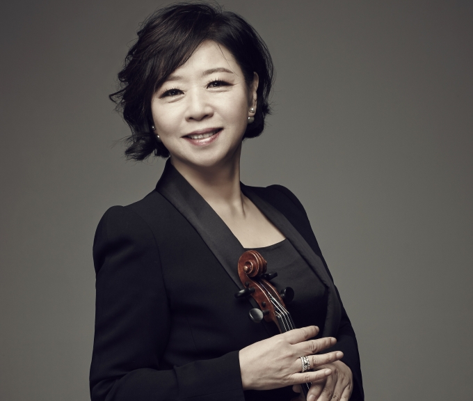 바이올리니스트 이성주가 베토벤 탄생 250주년을 기념해 7월 1일(수) 오후 7시30분 서울 예술의전당 IBK챔버홀에서 피아니스트 아비람 라이케르트와 함께 듀오 콘서트를 연다. 
