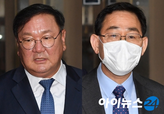 김태년 더불어민주당, 주호영 미래통합당 원내대표(왼쪽부터)