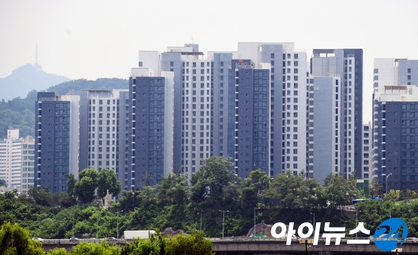 서울 시내 아파트 전경. [사진=정소희 기자]