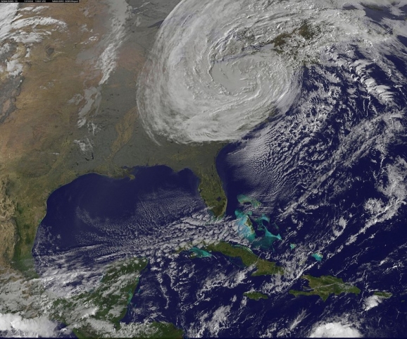 ▲2012년 강력한 모래폭풍이 미국 북동부를 강타했다.   [NOAA]
