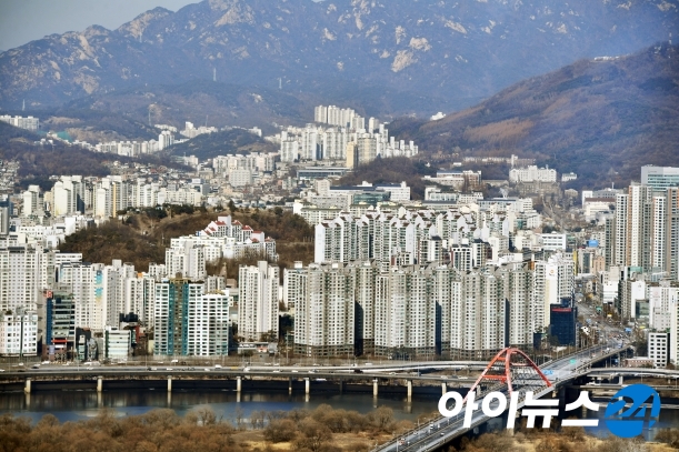 서울 도심 아파트 단지 전경. [사진=정소희 기자]