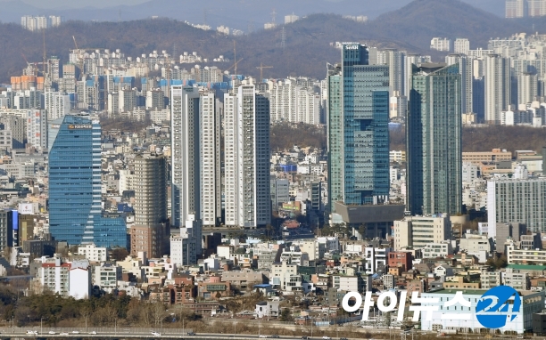 서울 도심 아파트 전경. [사진=정소희 기자]