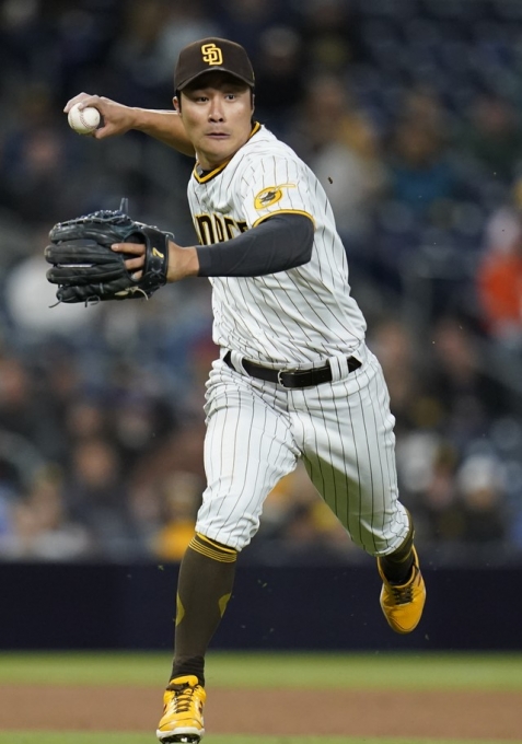 MLB 샌디에이고에서 뛰고 있는 김하성은 15일(한국시간) 열린 콜로라도와 원정 경기에서 뛰지 않았다. 그는 이날 휴식을 취했고 샌디에이고는 콜로라도에 2-3으로 졌다. [사진=뉴시스]