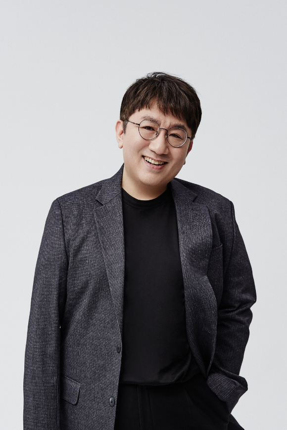 하이브 방시혁 의장 프로필  [사진=하이브 ]