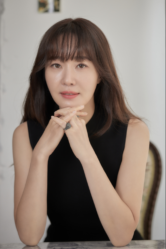 배우 엄지원이 영화 '방법: 재차의' 인터뷰를 진행했다.  [사진=CJ ENM]