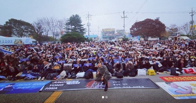 정용화 전역 [사진=정용화 인스타그램]