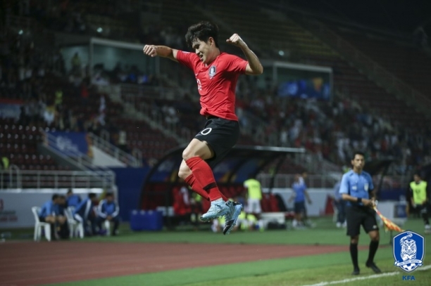 이동경(울산 현대)이 지난 19일 열린 요르단과의 2020 AFC U-23 챔피언십 8강 요르단과의 경기에서 결승골을 기록한 뒤 세리머니를 하고 있다. [사진=대한축구협회]