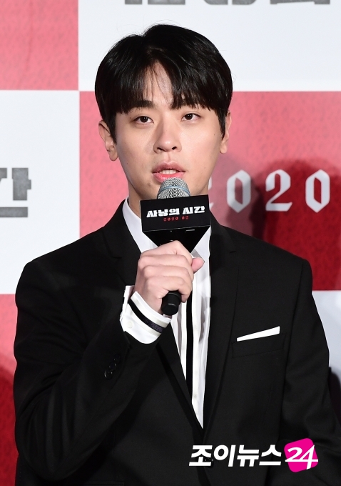 배우 박정민이 '사냥의 시간' 제작보고회에서 소감을 밝히고 있다./ [사진=정소희 기자]