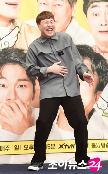 개그맨 이진호가 19일 방송된 SBS 라디오 파워FM '두시탈출 컬투쇼'에 스페셜 DJ로 출연했다. [사진=정소희기자]