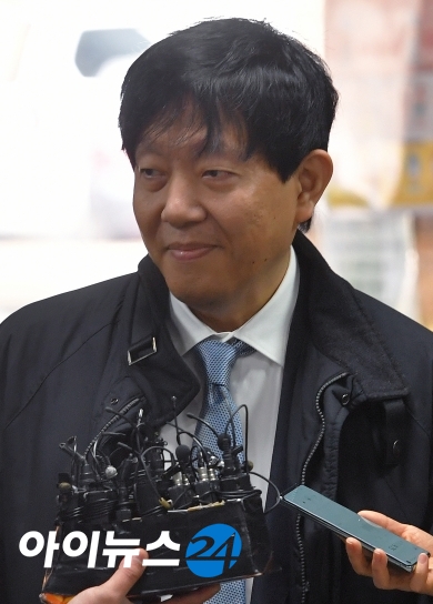19일 '타다' 선고 관련  법원에 출석한 이재웅 쏘카 대표 