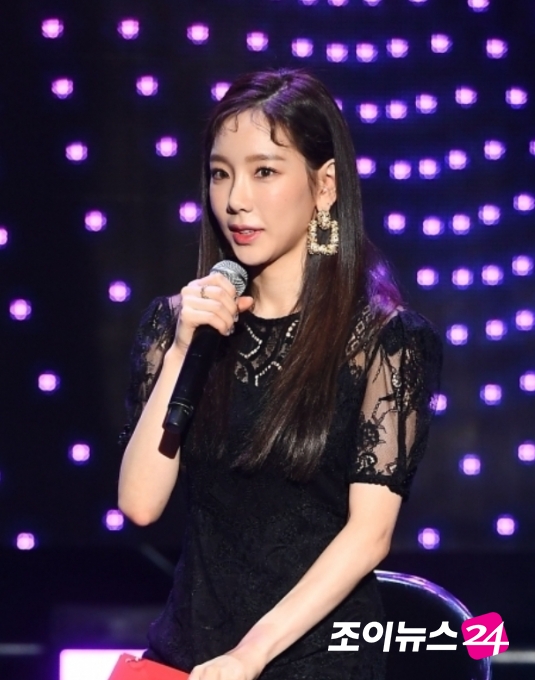 가수 태연이 9일 부친상을 당했다.