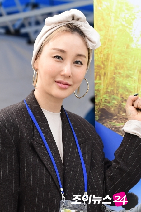  스타일 디렉터 로시가 '희망찾기 등산·트레킹교실' 홍보대사로 활약했다. [사진=정소희 기자]