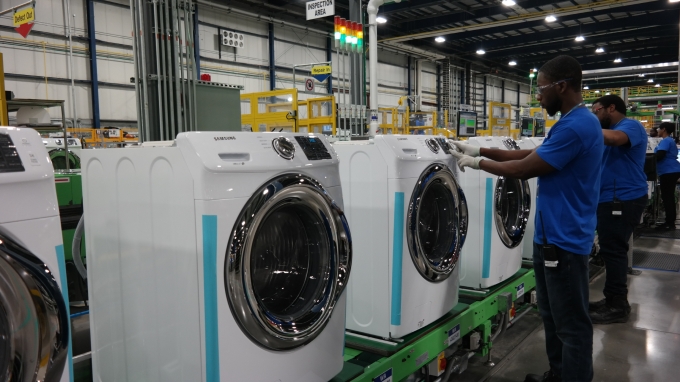7일 업계에 따르면 확진자 발생으로 가동이 중단됐던 삼성전자의 미국 사우스캐롤라이나 세탁기 공장은 전날부터 생산을 재개했다. [사진=삼성전자]