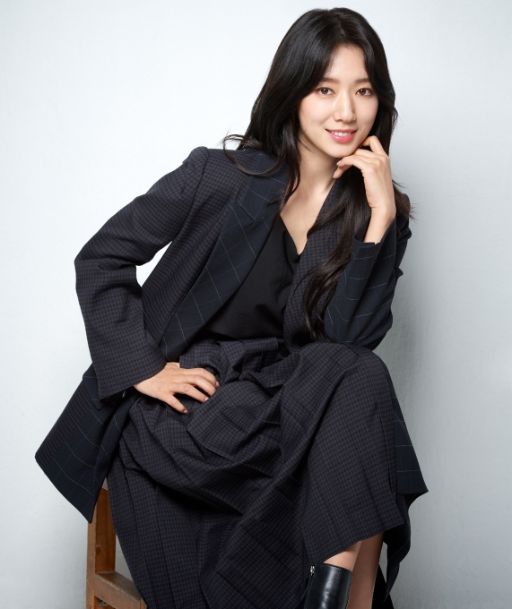 배우 박신혜가 영화 '#살아있다' 인터뷰를 진행했다. [사진=솔트엔터테인먼트]
