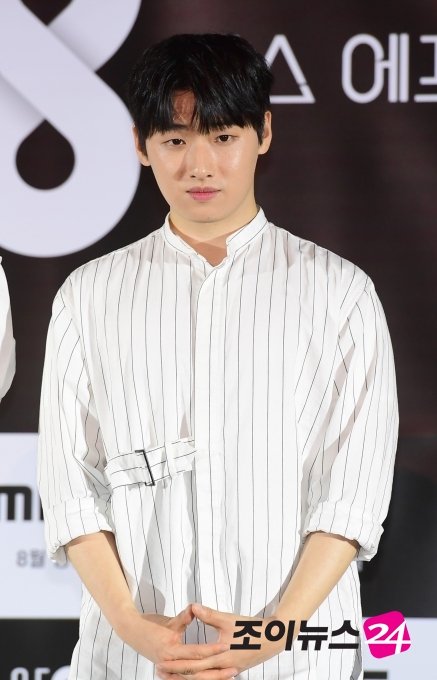 배우 이다윗이  8일 오후 서울 용산구 용산 CGV에서 열린 시네마틱드라마 'SF8'(에스 에프 에잇) 제작발표회에 참석하고 있다. 