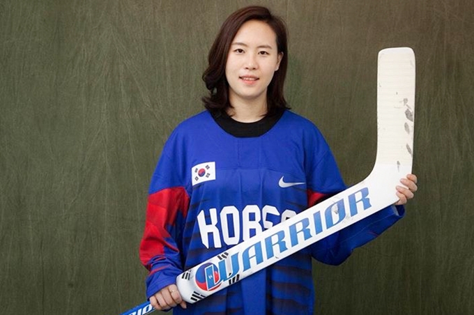 대명 킬러웨일즈 아이스하키단이 2018 평창동계올림픽에서 여자 아이스하키 남북단일팀 골리를 맡았던 신소정을 코치로 영입했다. [사진=대명 킬러웨일즈 아이스하키단]