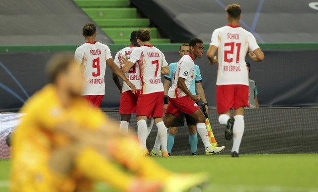 황희찬의 소속팀 라이프치히(독일)가 14일(한국시간) 열린 UEFA 주최 2019-2020시즌 챔피언스리그 8강전 아틀레티코 마드리드(스페인)와 8강전에서 2-1로 이겼다. [사진=뉴시스]