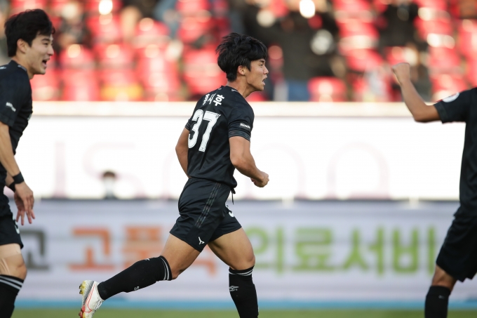 성남 홍시후가 K리그1 27라운드 MVP에 선정됐다.  [사진=한국프로축구연맹]