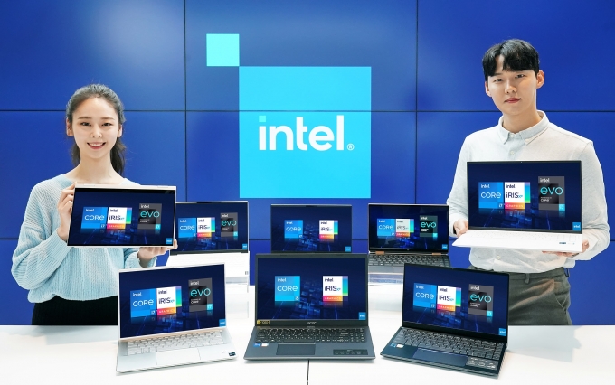 인텔 11세대 코어 프로세서를 탑재한 노트북은 연내 30여 종이 출시될 전망이다. [사진=인텔코리아]