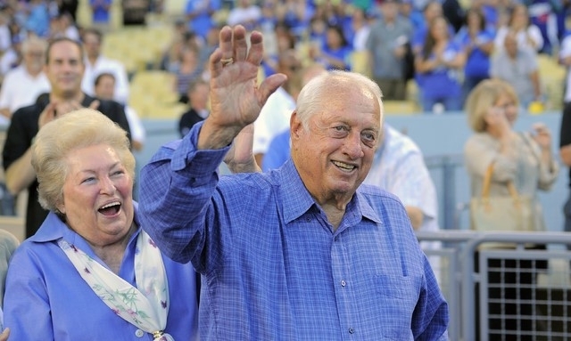 토미 라소다 전 LA 다저스 감독이 9일(한국시간) 심장마비로 세상을 떠났다. 향년 93세다. [사진=뉴시스]