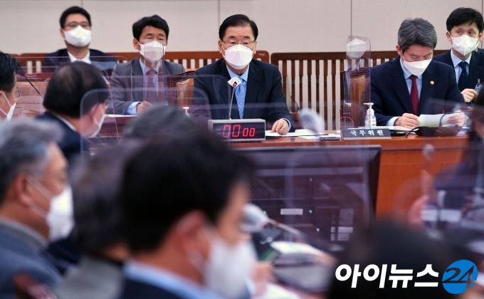 정의용 외교부 장관이 22일 오후 서울 여의도 국회에서 열린 외교통일위원회 전체회의에서 발언하고 있다.