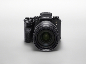 소니코리아가 새로운 플래그십 풀프레임 미러리스 카메라 '알파 1(a1)'의 국내 정식 출시에 앞서 4일부터 예약판매를 진행한다. [사진=소니코리아]
