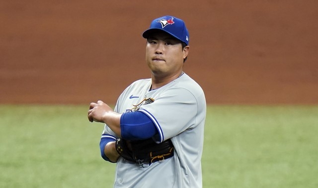 MLB 토론토에서 뛰고 있는 류현진이 엉덩이쪽 미세 통증으로 10일짜리 부상자 명단에 올랐다. [사진=뉴시스]