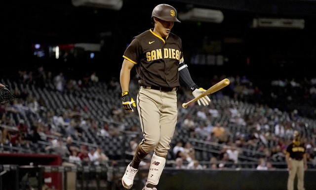 MLB 샌디에이고에서 뛰고 있는 김하성은 3일(한국시간) 열린 샌프란시스코와 홈 경기에 대타로 나왔으나 유격수 뜬공에 그쳤다. [사진=뉴시스]