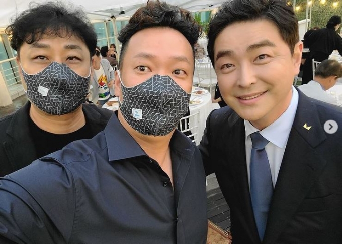 개그맨 김수용과 박준형이 서동균의 결혼식에 참석했다. [사진=박준형 인스타그램]