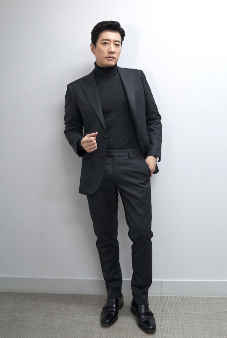 배우 김명민이 11일 오후 JTBC 수목드라마 '로스쿨' 종영 인터뷰를 진행했다. [사진=씨제스엔터테인먼트]
