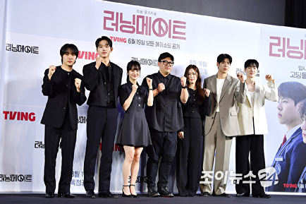 러닝메이트 '하이틴 명랑 정치 드라마'