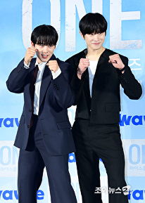 이정하X김도완, 불주먹 크로스