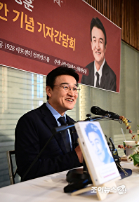 '데뷔 40년' 박중훈, '후회하지마' 첫 에세이 출간