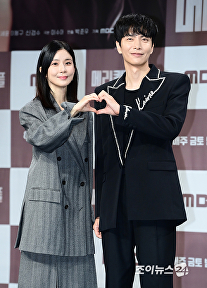 '메리 킬즈 피플' 이보영X이민기, 재미 보장 투샷
