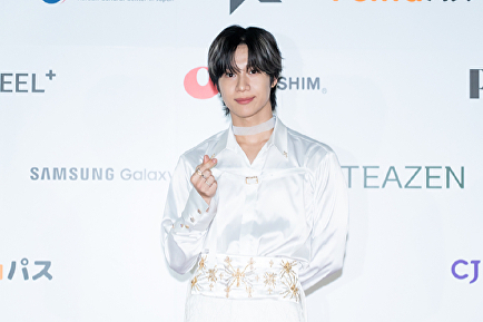 샤이니 태민 '미모가 반짝반짝'