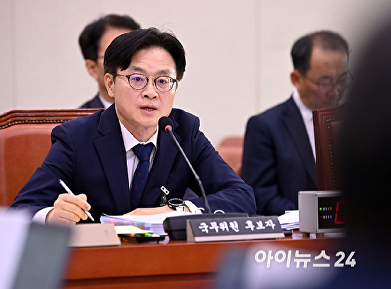 답변하는 김정관 산업통상자원부 장관 후보자