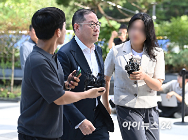 김건희 특검 출석하는 조현상 HS효성 부회장