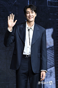 김영광 '멍뭉미 매력 가득'