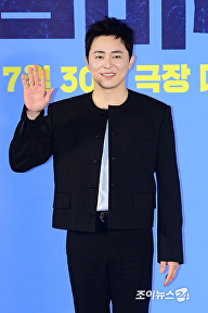 '좀비딸' 믿고 보는 조정석표 여름 코미디