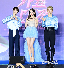 도영X안유진X연준, 은혜로운 비주얼합