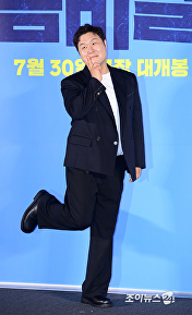 '좀비딸' 윤경호, 귀여운게 최고야