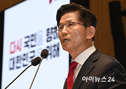 단일화 관련 지도부 비판하는 김문수